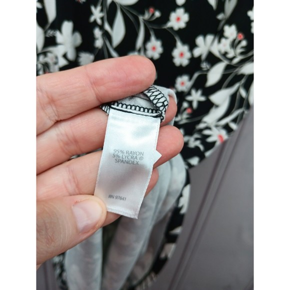 J. Jill Wearever Collection Dress Womens Size XS Button Down Pleated Back Floral - Picture 14 of 16